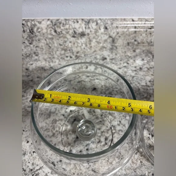 Elegant Glass Apothecary Jar - Picture 3 of 5